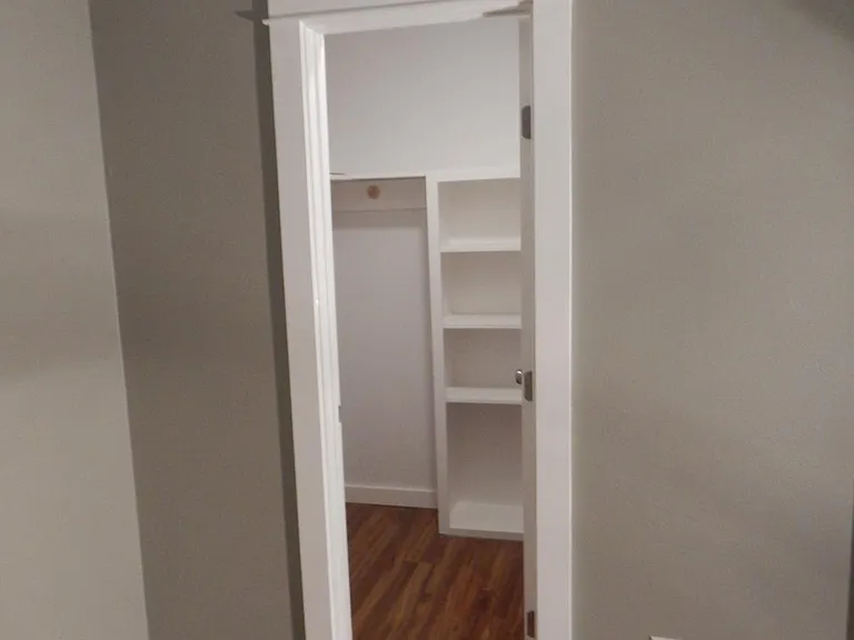 LARGE CLOSET