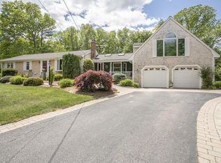 75 Laurie Ln, Bridgewater, MA 02324