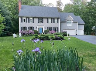 12 Chatsworth Pl, Farmington, CT 06032