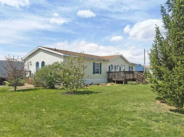 1307 Blocker Dr SE, Heath, OH 43056