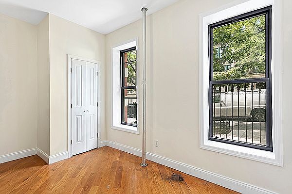 1st image of 505 W 122nd St APT 1