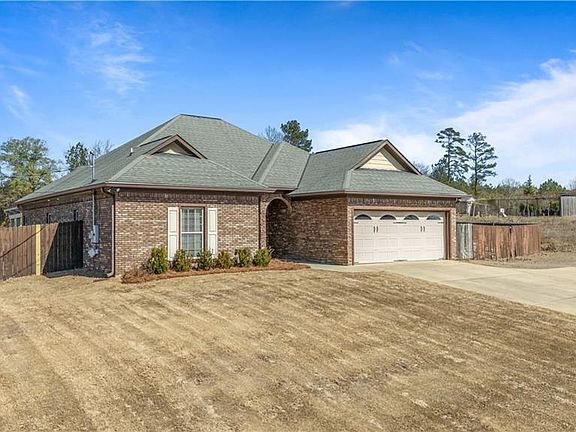 2nd image of 288 Lee Road 2164