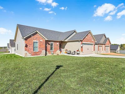 2211 Wind Crest Ct, Washington, MO, 63090