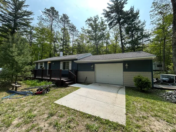 5805 S Pershing Rd, Baldwin, MI 49304