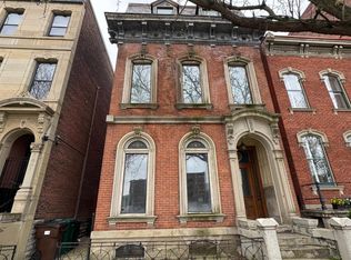 217 W 9th St, Cincinnati, OH 45202