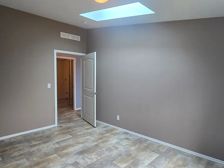 200 Cypress Cir — Photo 31