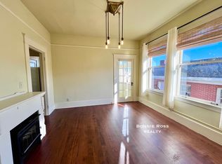 1030 Franklin Ave APT 6, Astoria, OR 97103