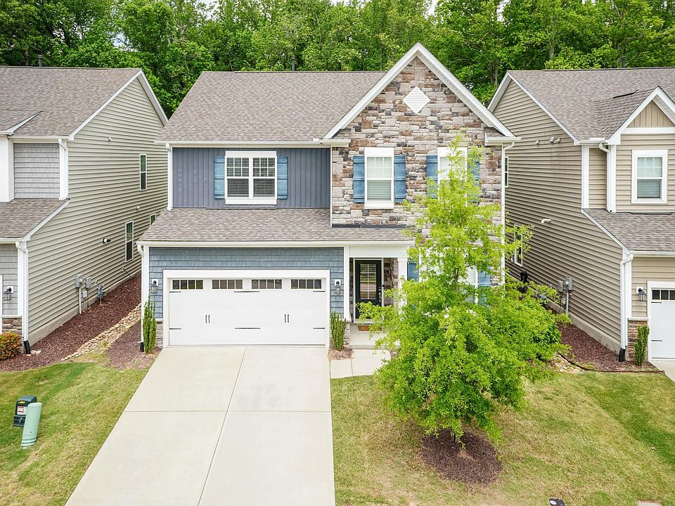 1st image of 303 Silverhawk Ln
