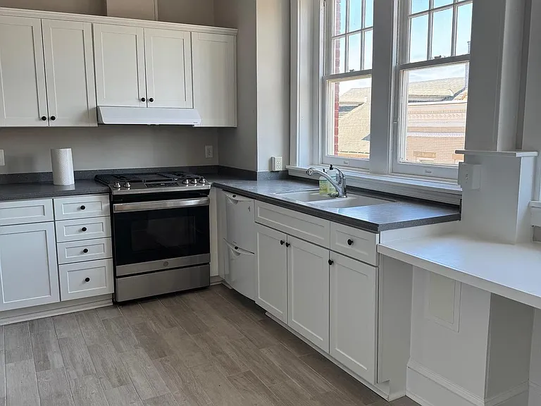 101 Council St #3 — Photo 11