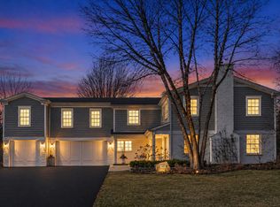 480 Standish Dr, Deerfield, IL 60015