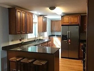 4 bed, 2.5 bath, 1832 sqft, $3,800 — Photo 3