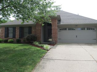 990 Hillmont Dr, Henderson, KY 42420