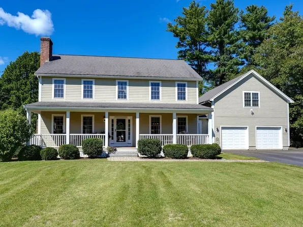 31 Garrison Grv, Lancaster, MA 01523