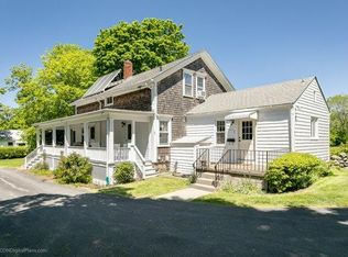 30 Lawton Ave, Tiverton, RI 02878