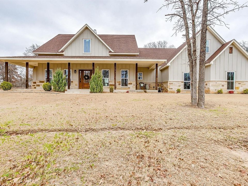 1st image of 101 River Rock Ct