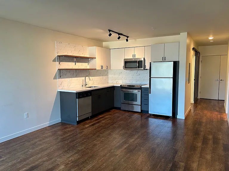 The Wally Apartments — Photo 7