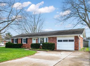 8501 W Fairview Dr, Yorktown, IN 47396