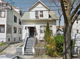 935 Cranford Ave, Bronx, NY 10466