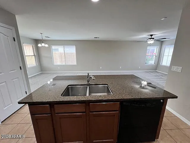 1223 W Desert Seasons Dr — Photo 8
