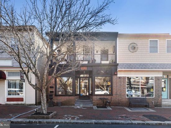 112 W Merchant St, Audubon, NJ 08106