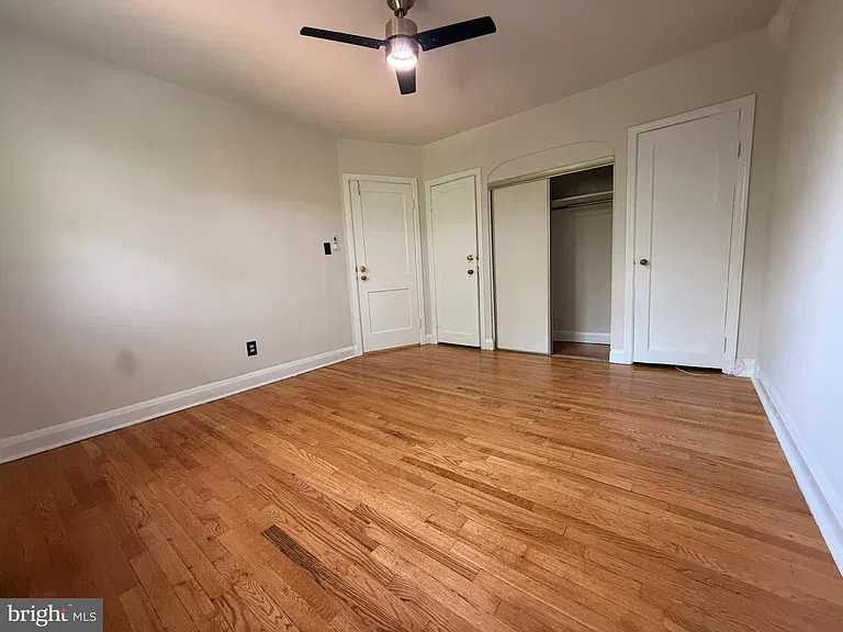 909 E Lake Ave #2 — Photo 4