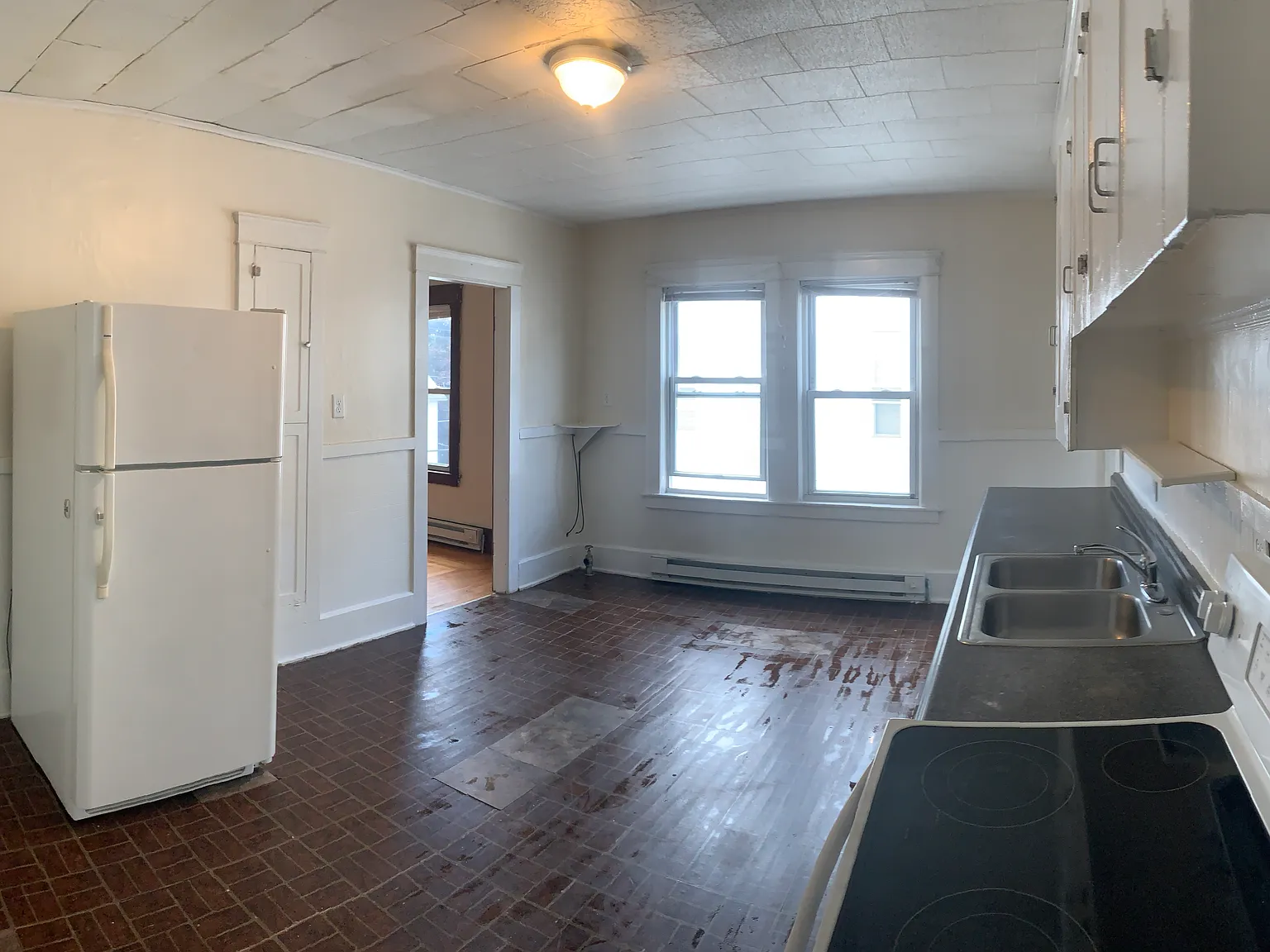 2 bed, 800 sqft, $1,992 — Photo 2