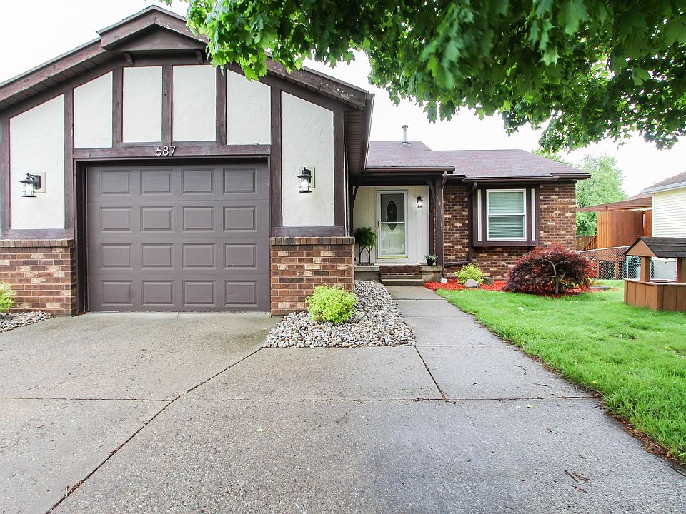 1st image of 687 56th St SE