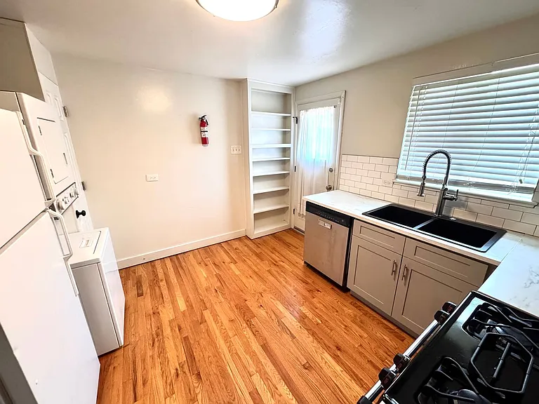 1418-1420 N Verbena St. — Photo 12