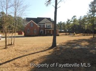 813 Wolfelee Dr, Fayetteville, NC 28311