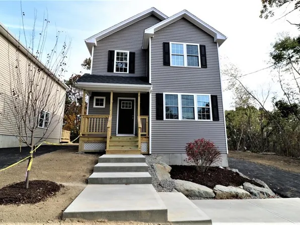 121 Hillcrest Ave, Providence, RI 02909