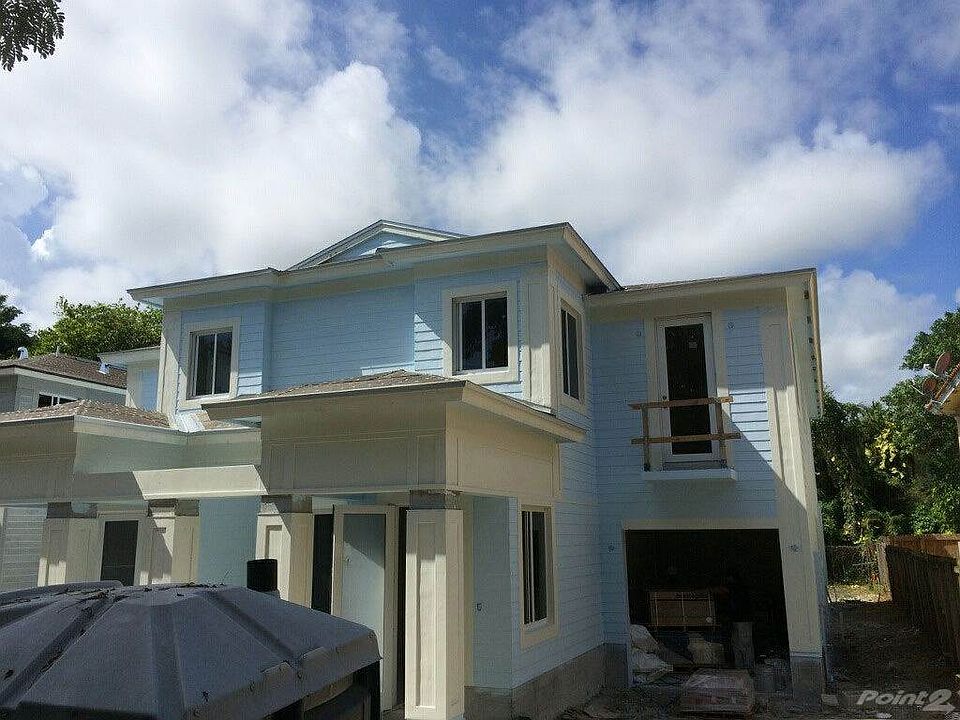 COCONUT GROVE 1