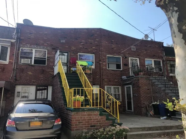 1038 E 100th St, Brooklyn, NY 11236