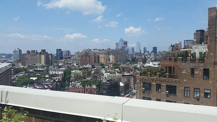 Rented by Corcoran | media 24