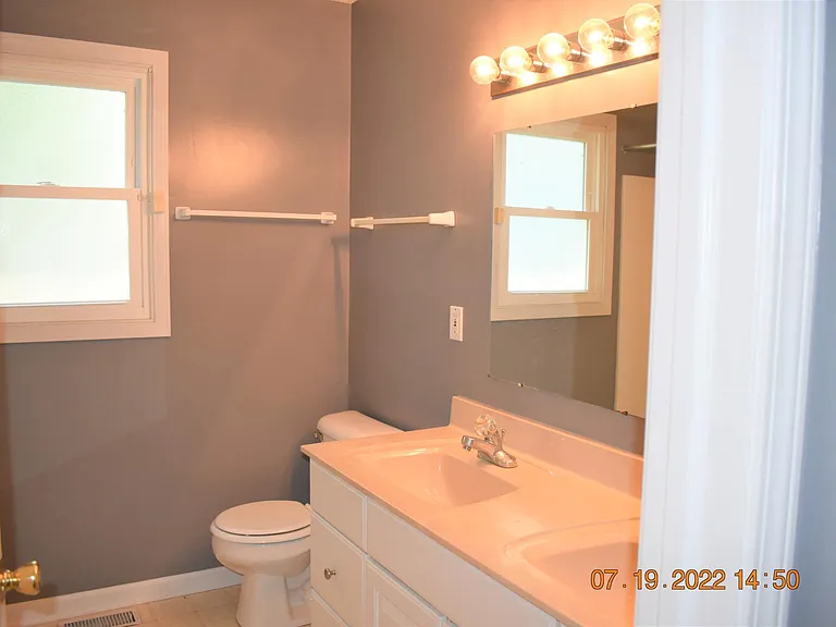 325 E Fall Creek Parkway South Dr — Photo 20