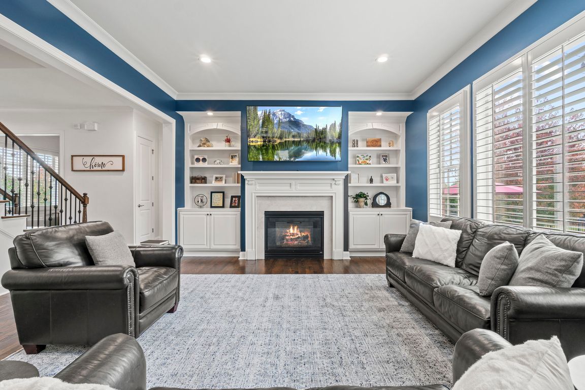 next background image