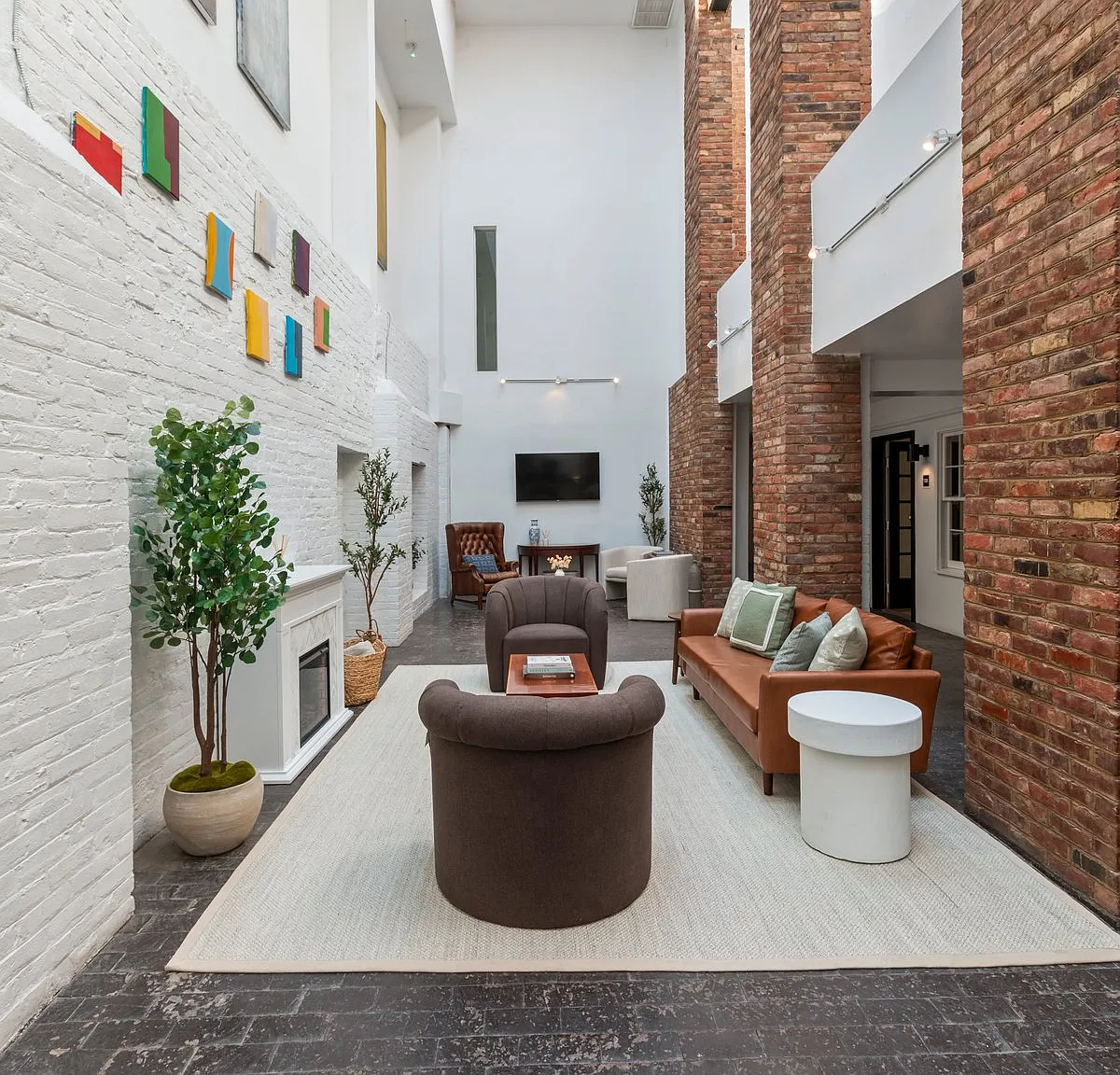 The Gallery Apartments — Photo 1