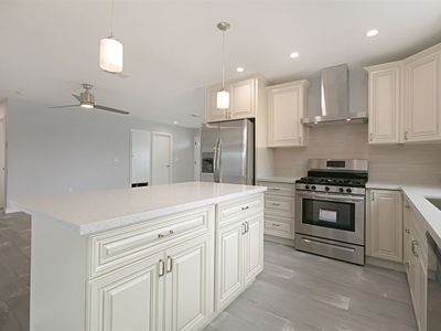 550 W Los Angeles Dr, Vista, CA, 92083
