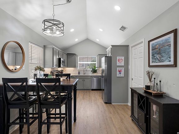 4th image of 217 CORONADO CIR