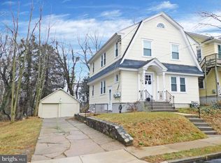 33 E Palmer St, Yardley, PA 19067