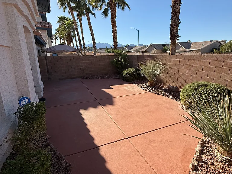 8136 Autumn Star Ave — Photo 2