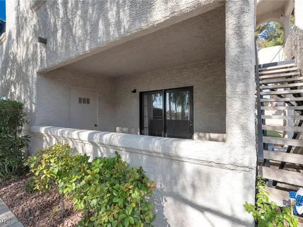 101 Luna Way APT 138, Las Vegas, NV 89145