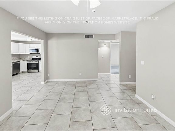 4th image of 2720 E Michelle Dr