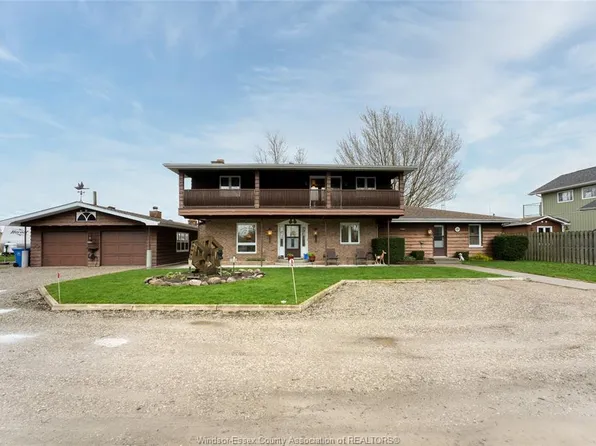 194 Riverside Rd, Lakeshore, ON N8L 1B4