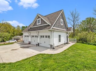 5481 W Ridge Dr, Ludington, MI 49431