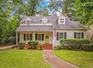 211 Valley Rd, Fayetteville, NC 28305