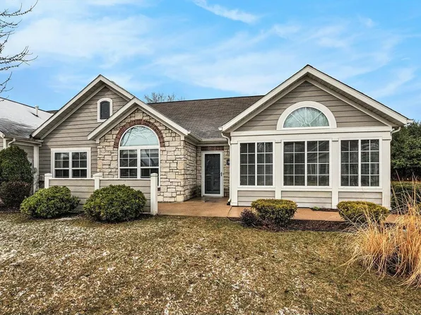 2923 Villa Ln, Benton Harbor, MI 49022