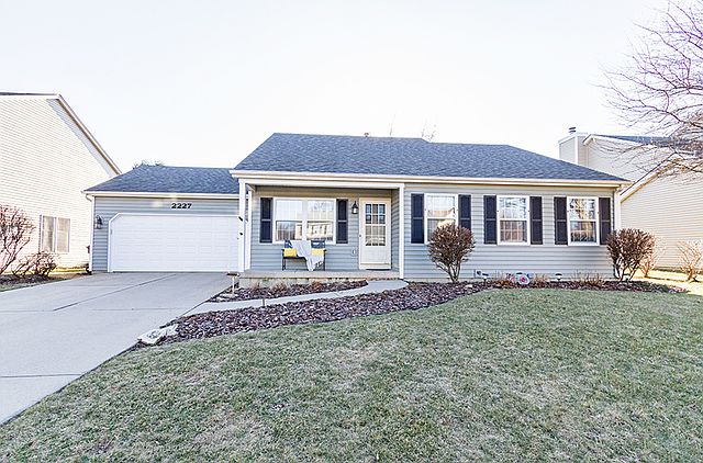 1st image of 2227 Valley Creek Dr