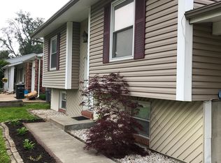 46 Jamestown Dr, Saint Peters, MO 63376