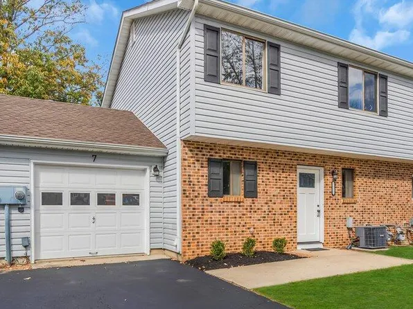 7 Elizabeth Court, Howell, NJ 07731