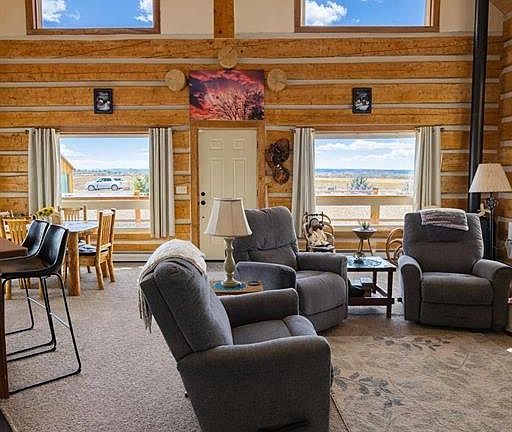 3rd image of 6493 Townsend Road